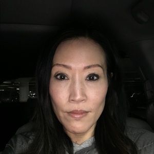 Meet your Posher, Catherine